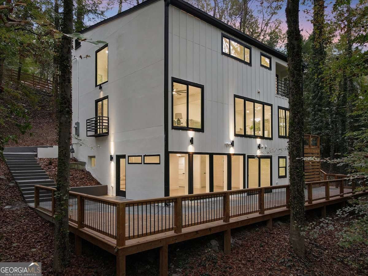 1153 Dawn View Lane Atlanta - 47