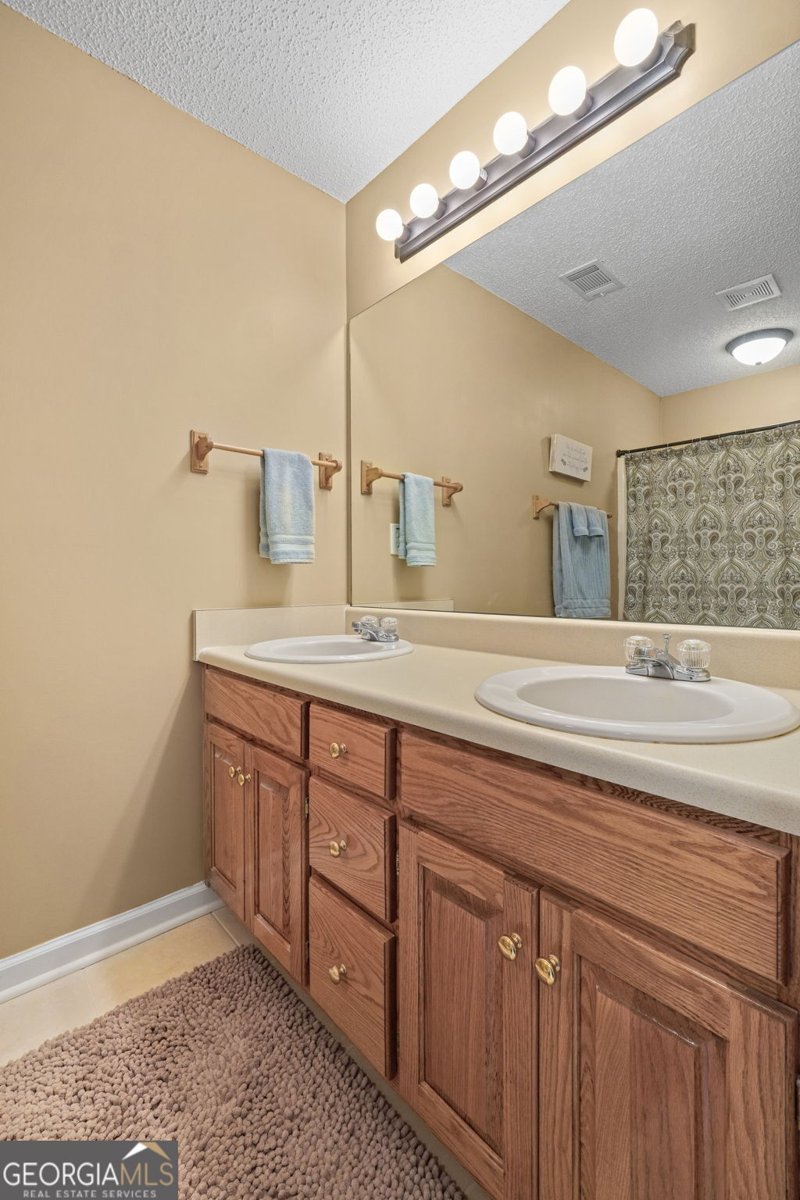 103 Jacqueline Dr Griffin - 34
