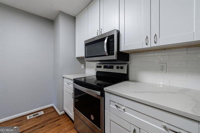 1002 Creatwood Circle Smyrna - 23
