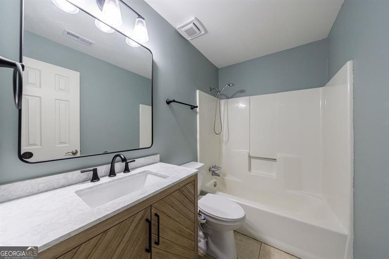 1002 Creatwood Circle Smyrna - 28