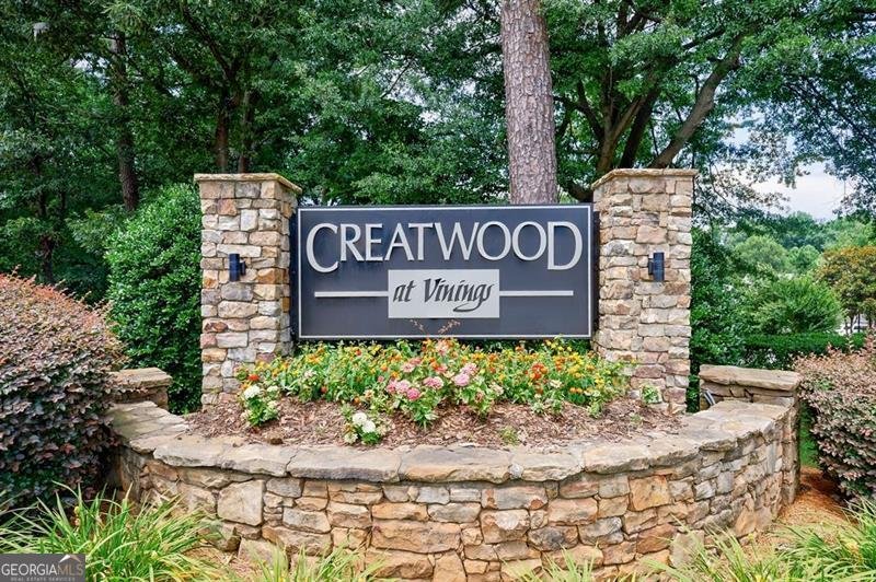 1002 Creatwood Circle Smyrna - 41