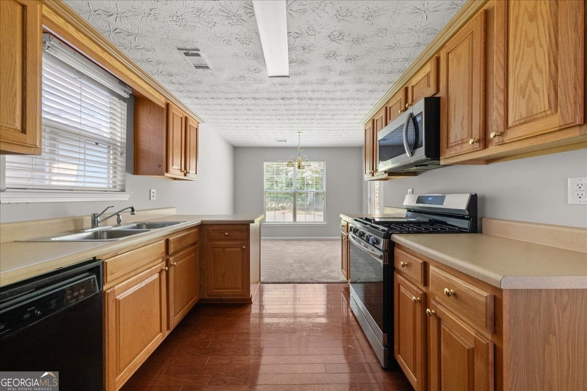 1424 GATES Circle Atlanta - 3