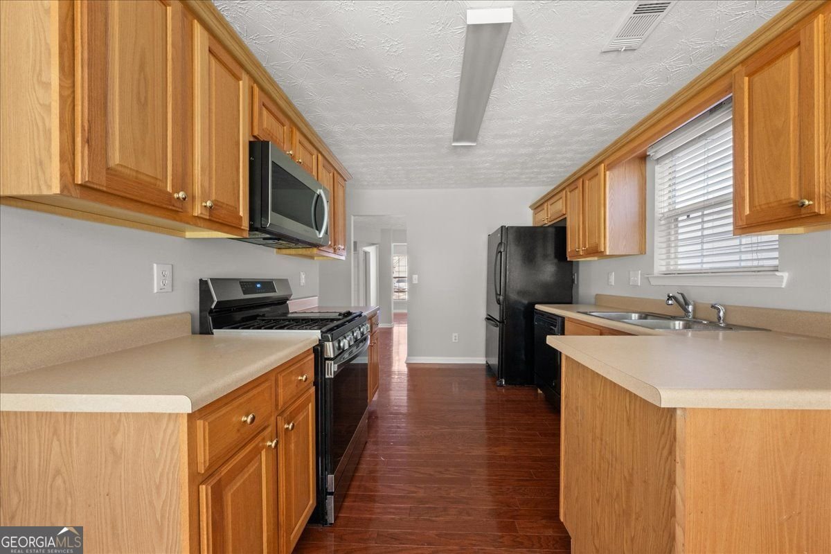 1424 GATES Circle Atlanta - 4