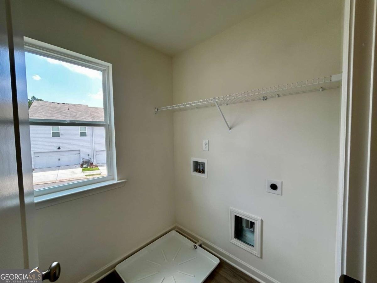 1911 Victoria Way Conyers - 18