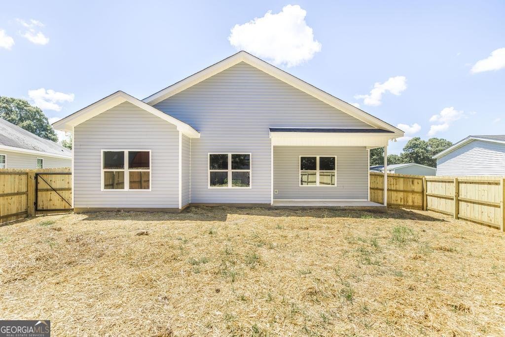 205 Laurel Woods Drive Warner Robins - 23