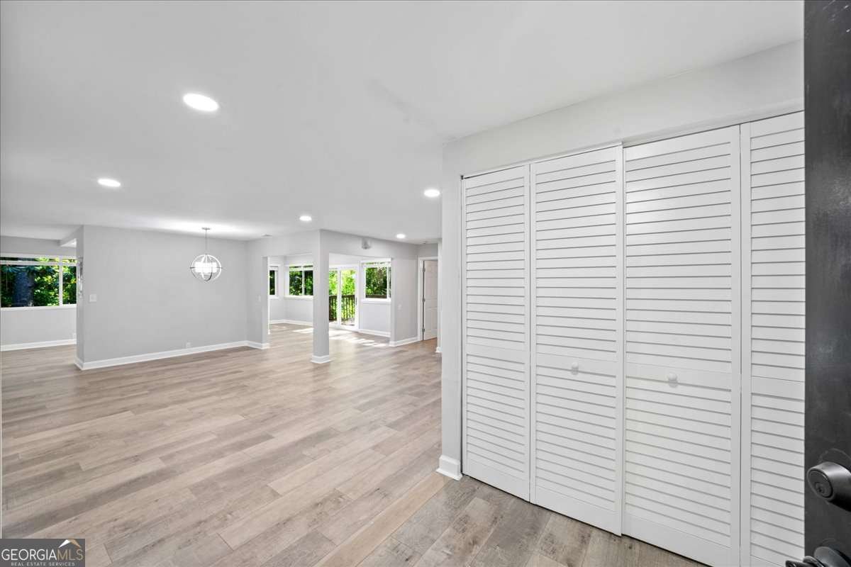 12 Dunwoody Springs Drive Atlanta - 19