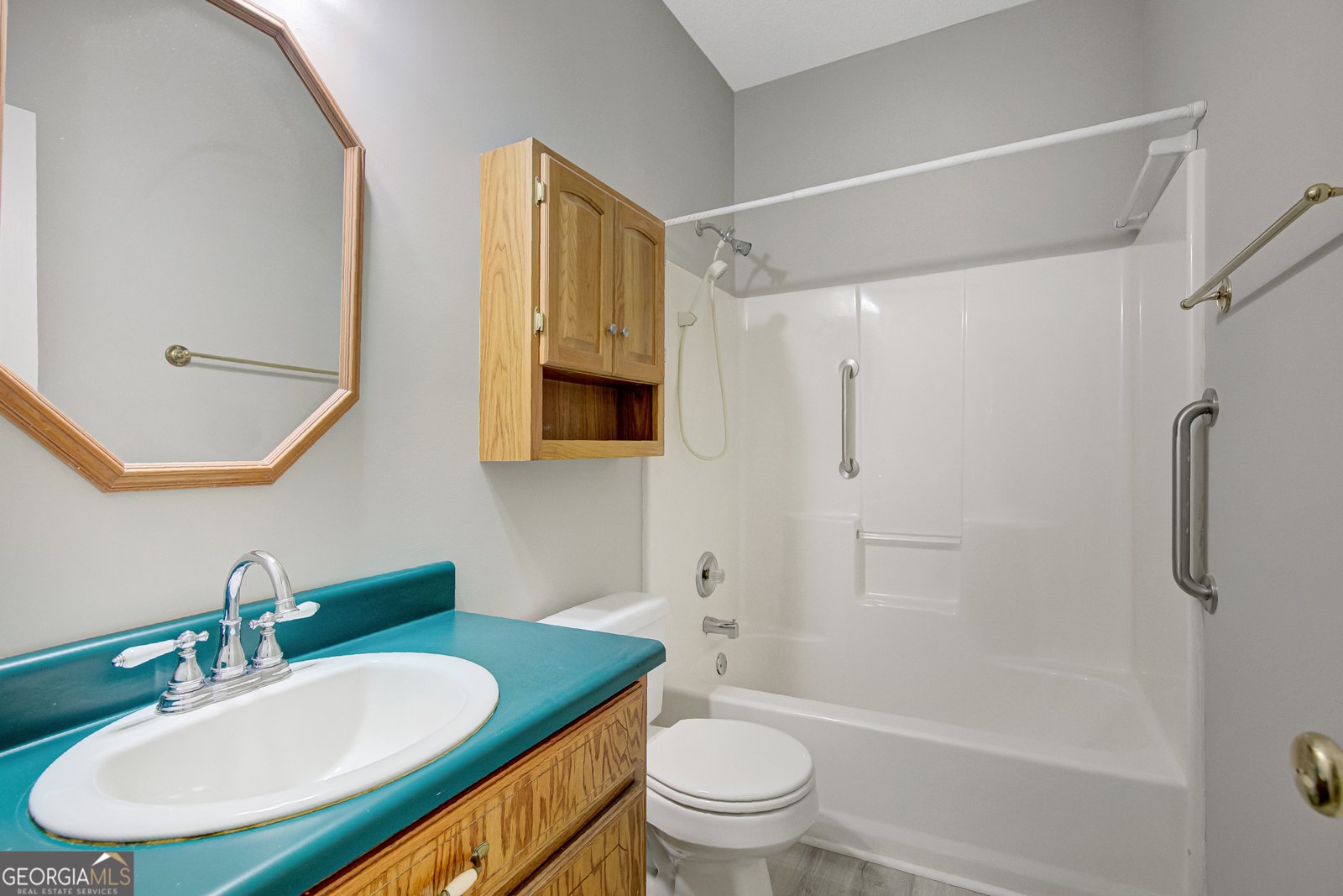 871 Clearwater Road Sharpsburg - 4