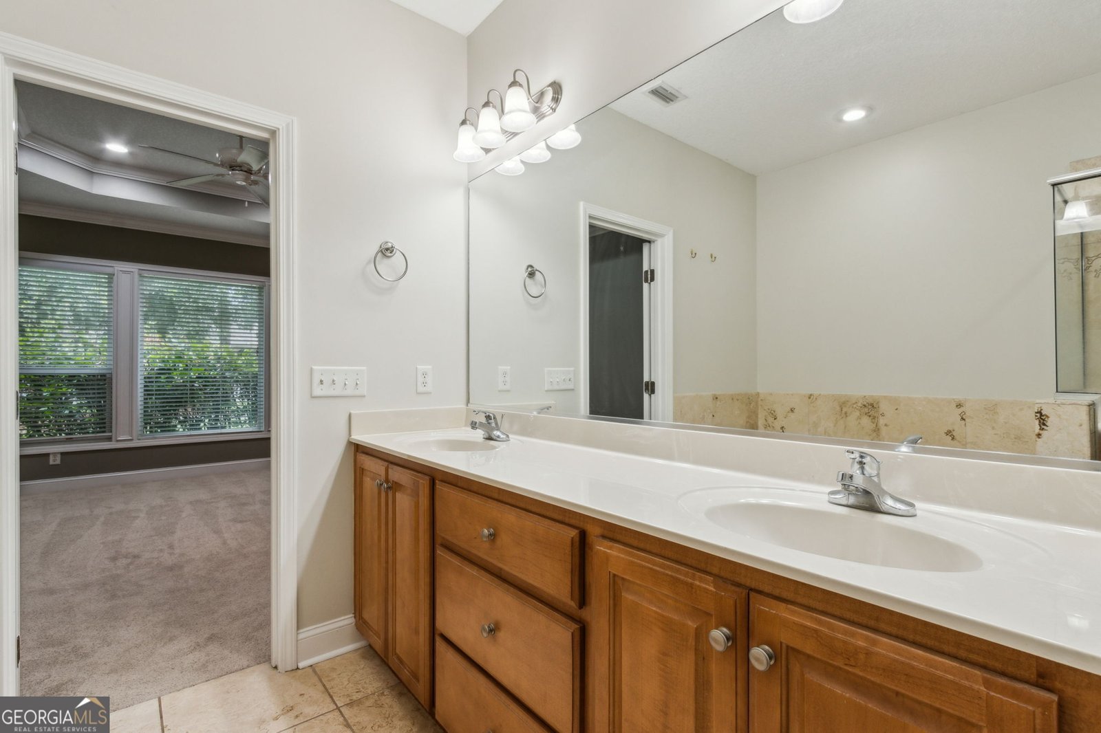 564 Eagle Boulevard Kingsland - 29