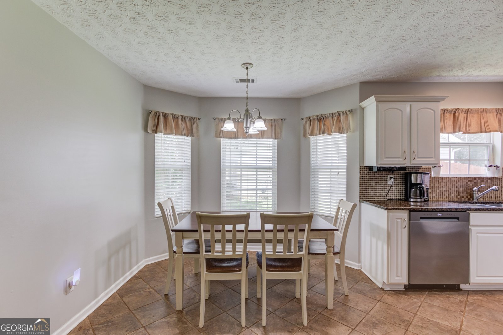 949 Harbins Pass Drive Dacula - 14