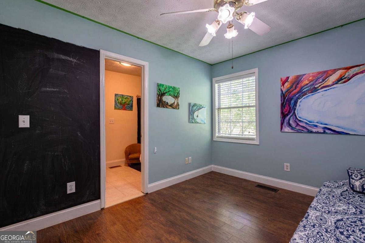 1828 Pitts Chapel Road Newborn - 12