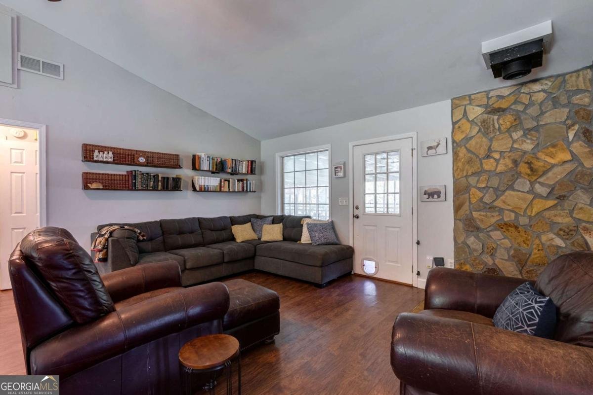 1828 Pitts Chapel Road Newborn - 6