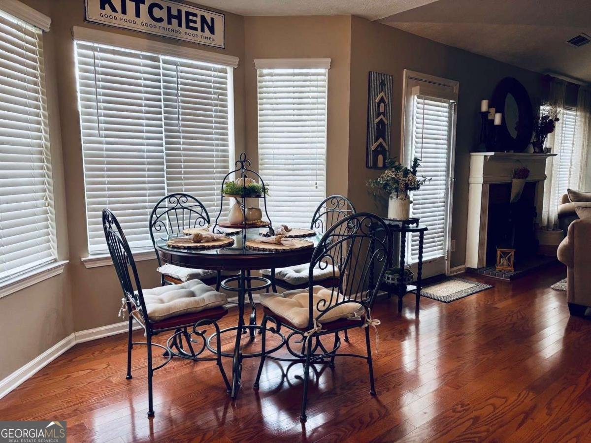 486 Village Circle Stockbridge - 10