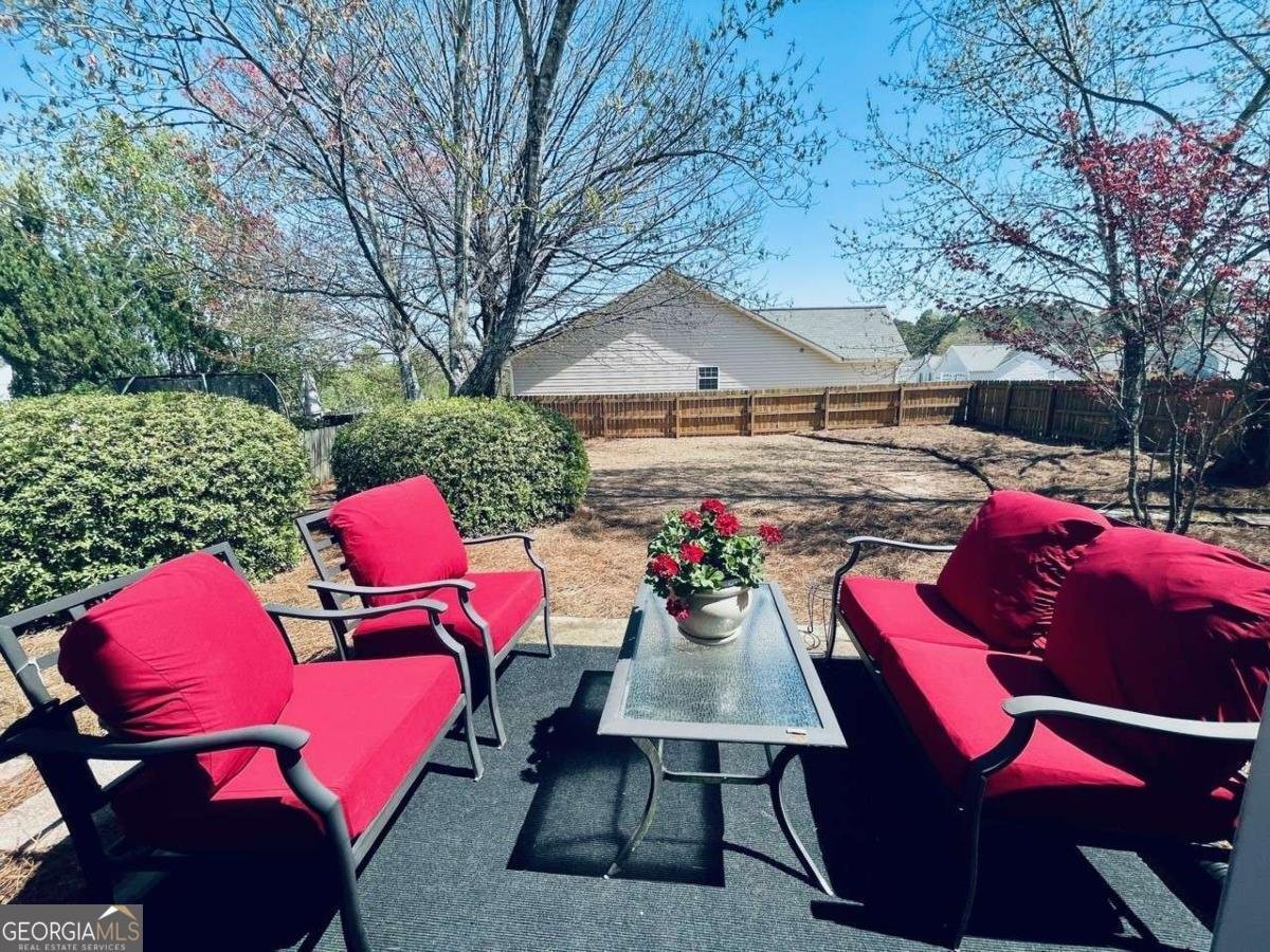 486 Village Circle Stockbridge - 22