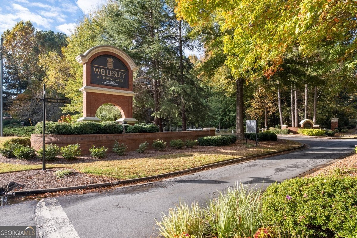 2184 Summerchase Drive Woodstock - 58