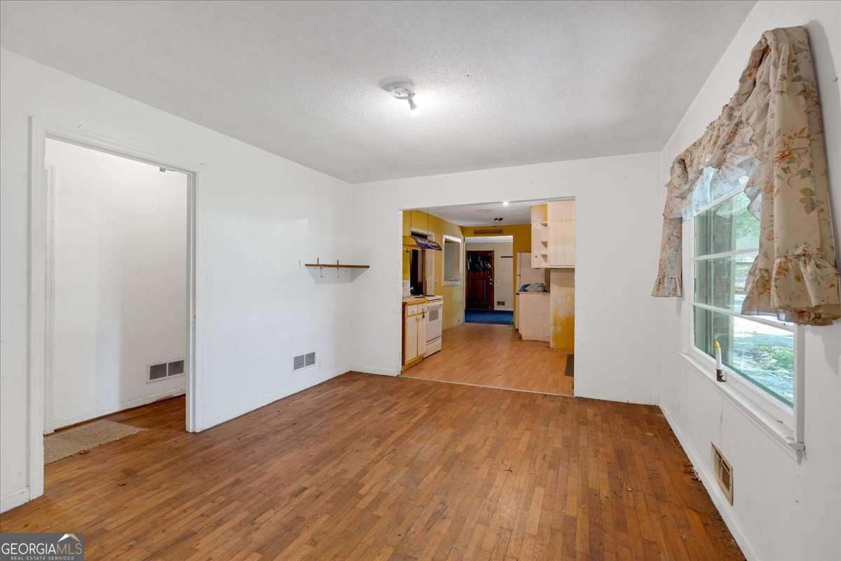8587 Cumming Highway Canton - 3