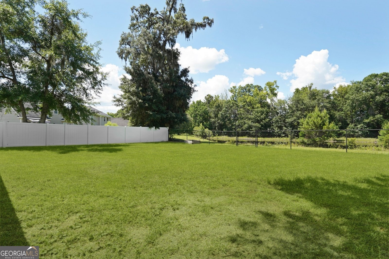 1226 Peacock Trail Hinesville - 21