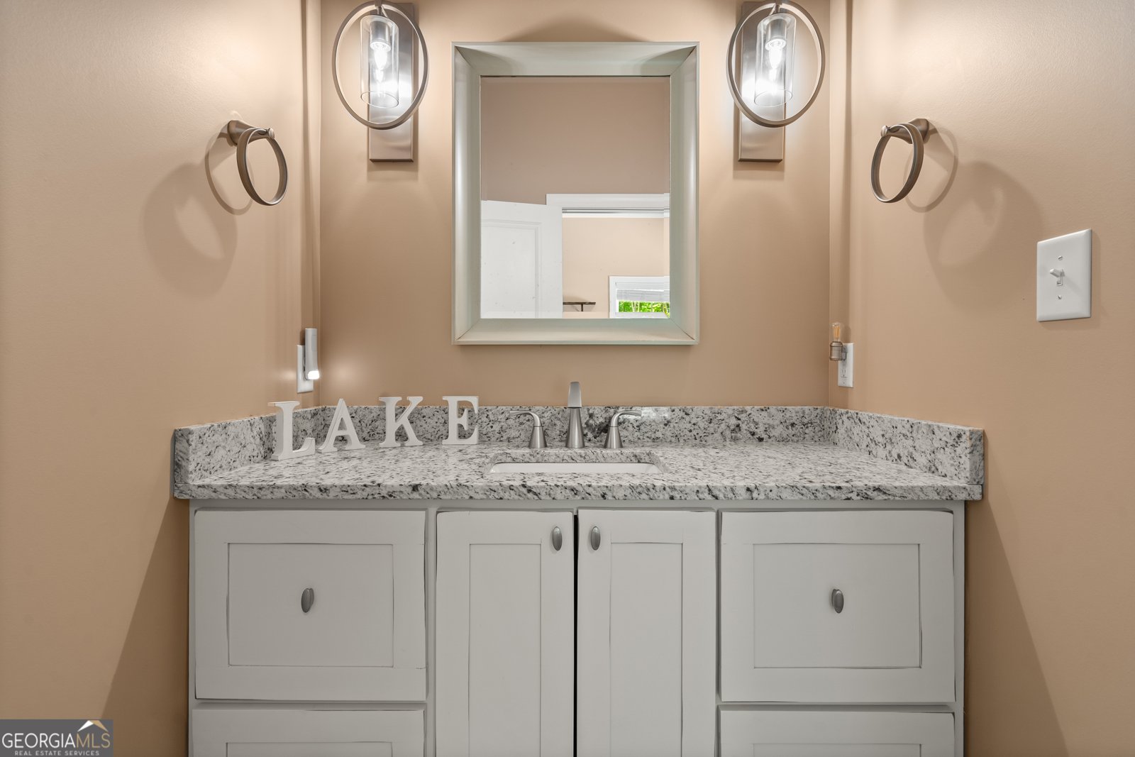 112 Springhill Lane Clarkesville - 31