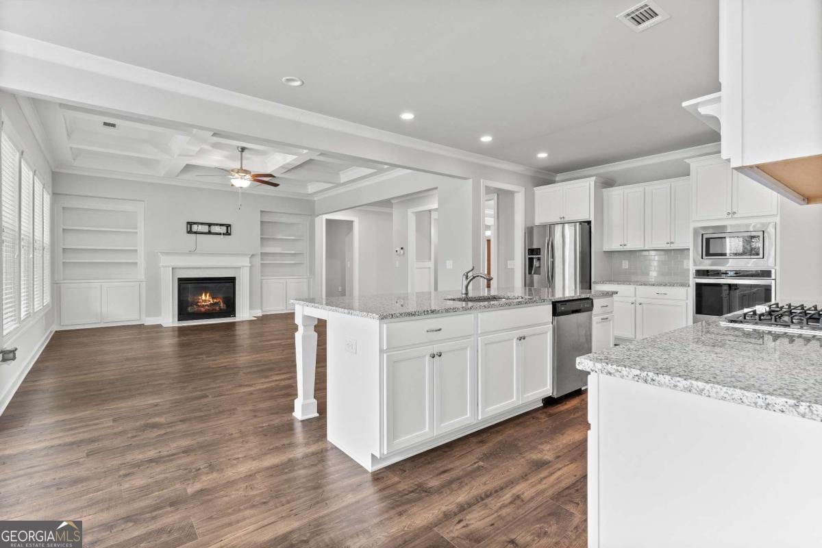 840 Champagne Lane Hoschton - 12