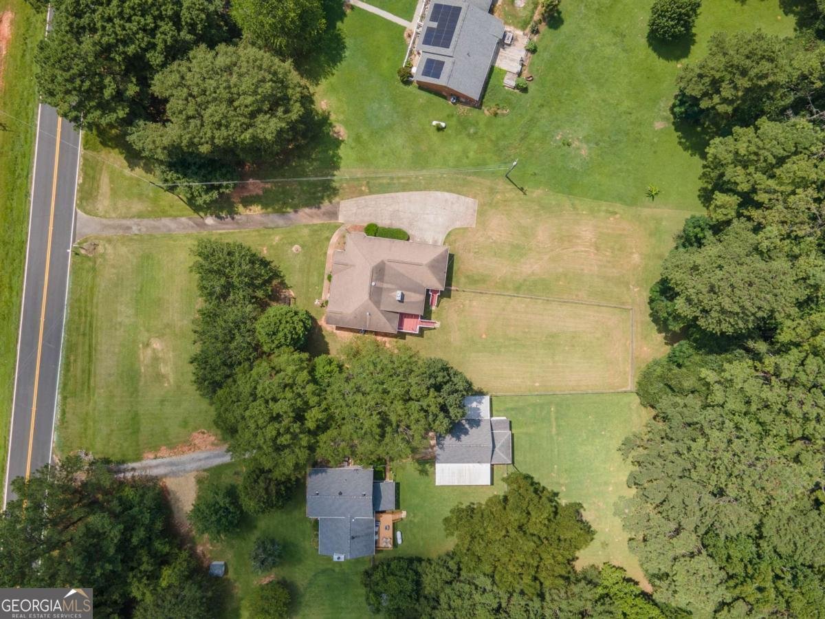 611 Bernhard Road Fayetteville - 38
