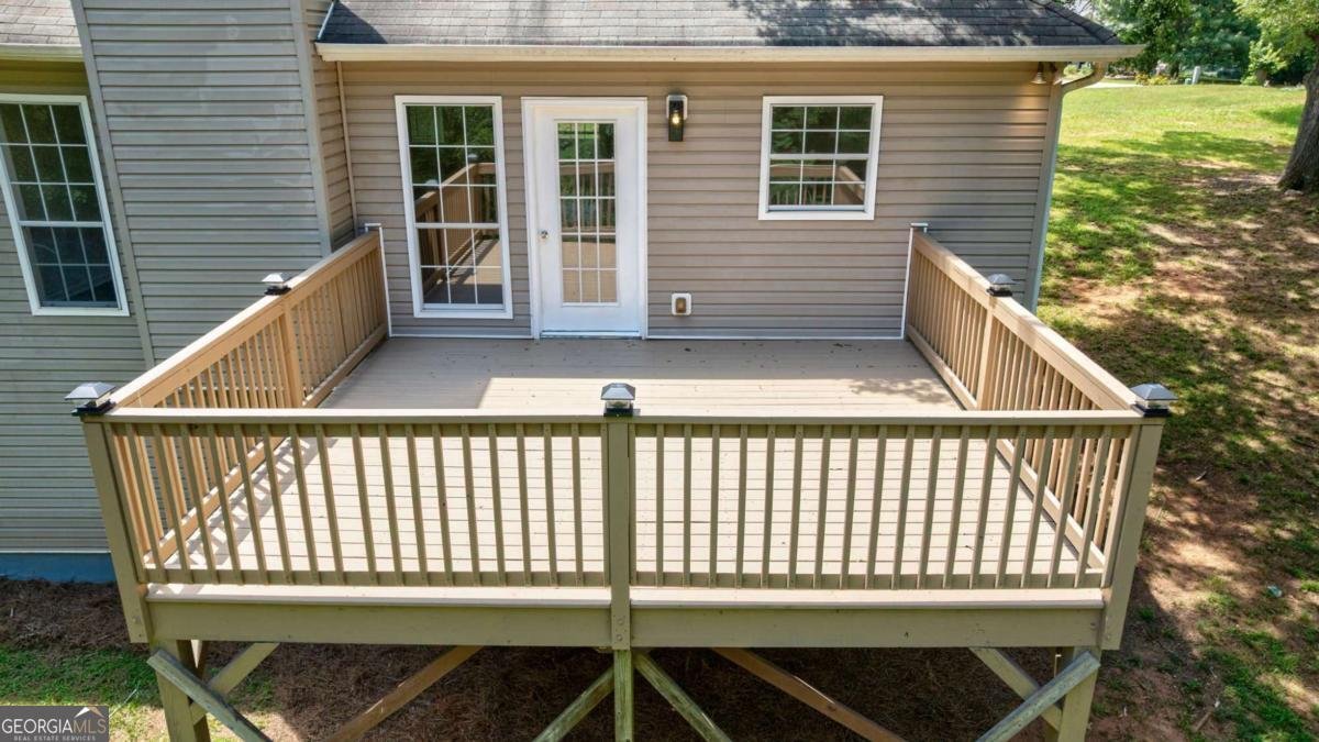 412 Ellerbe Drive Statham - 1