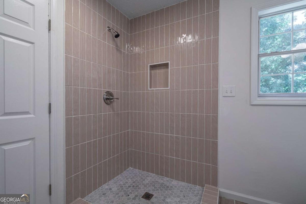 412 Ellerbe Drive Statham - 19
