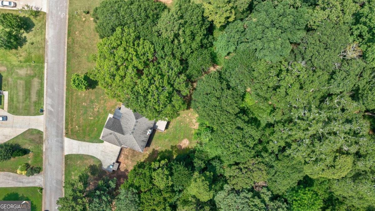 412 Ellerbe Drive Statham - 4