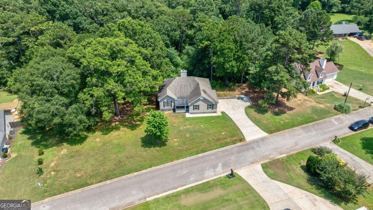 412 Ellerbe Drive Statham - 41