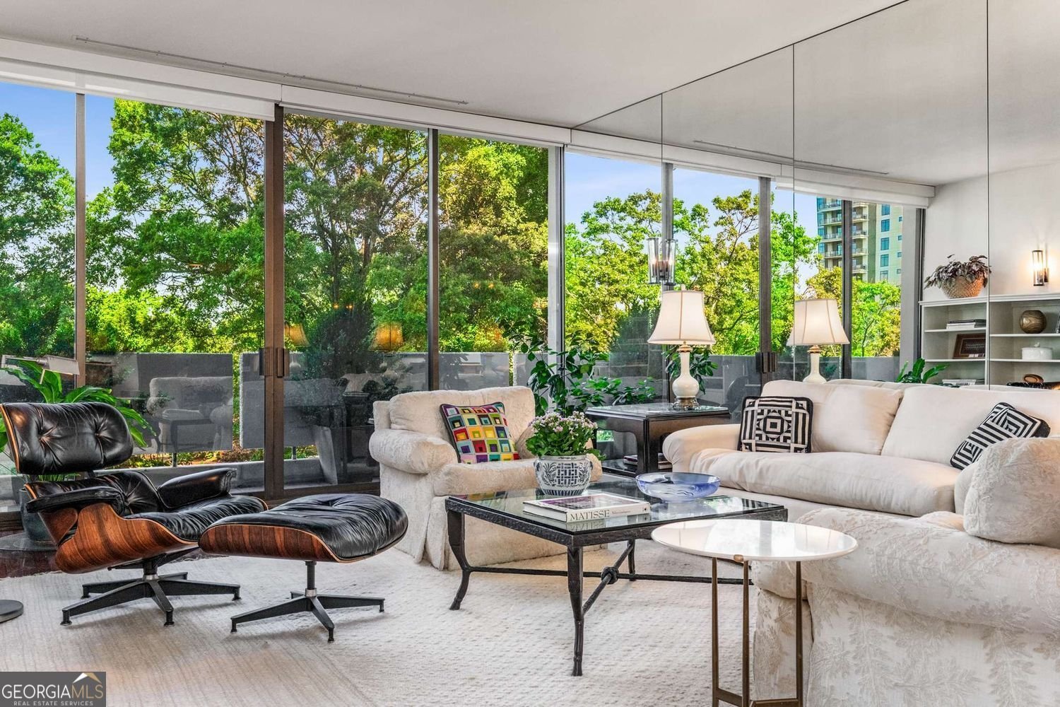 2575 Peachtree Road Atlanta - 13