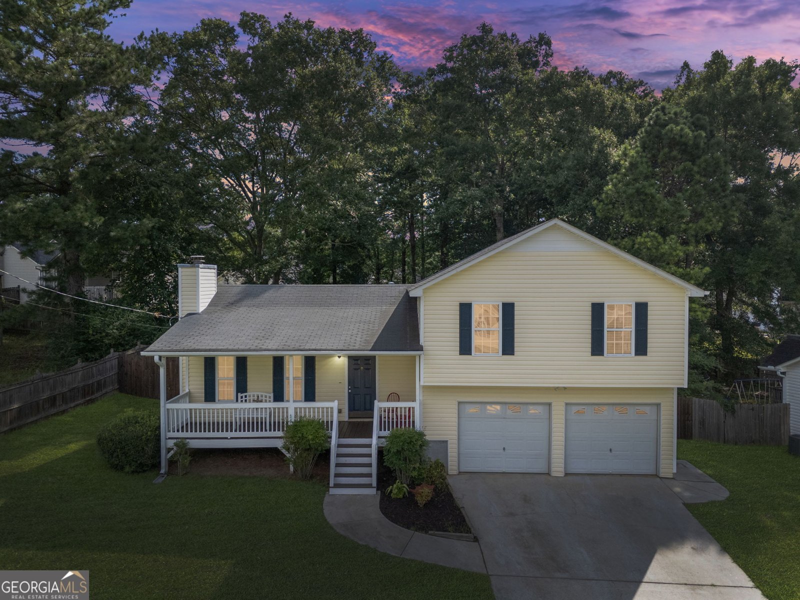 604 Meadows Court Villa Rica - 1