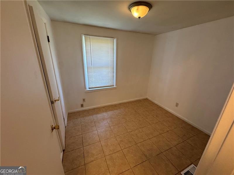 6261 Pinegrove Road Riverdale - 24