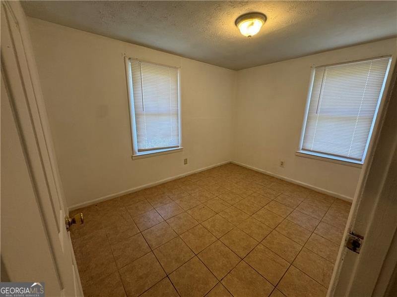 6261 Pinegrove Road Riverdale - 26