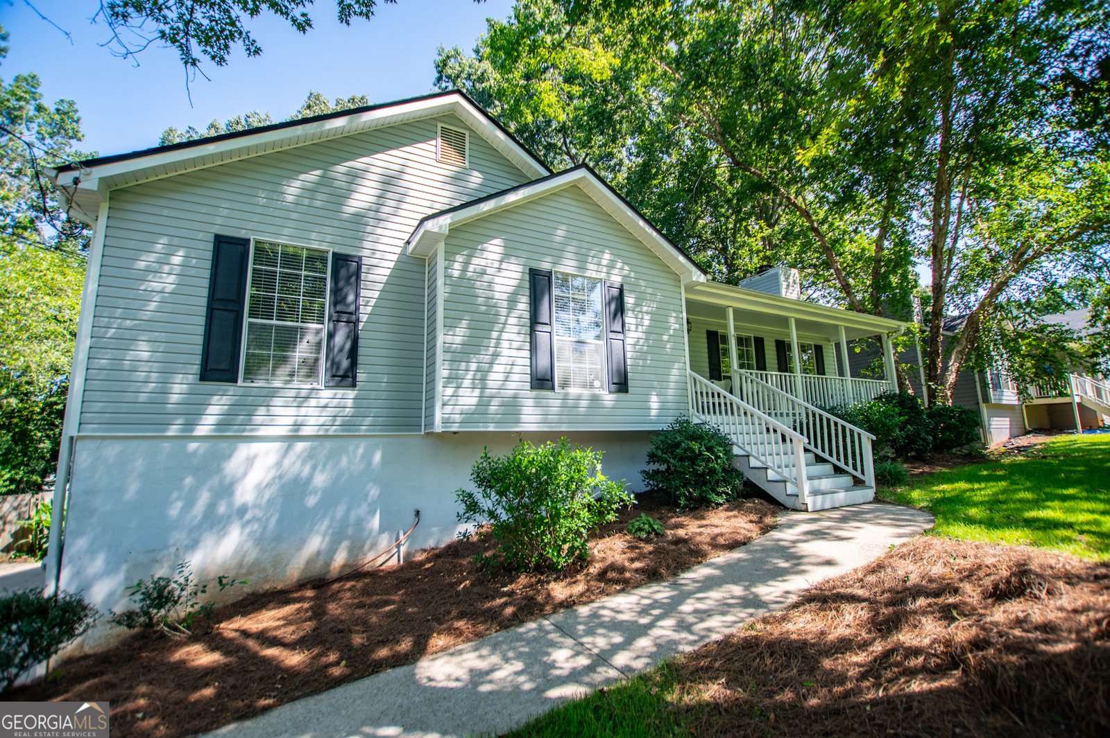 4210 Glen Pointe Court Douglasville - 4