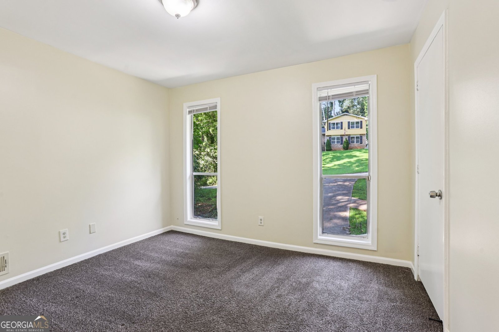 5802 Simone Drive Stone Mountain - 30