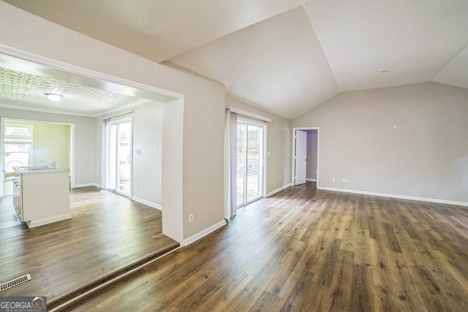 3260 Russell Street Hapeville - 6