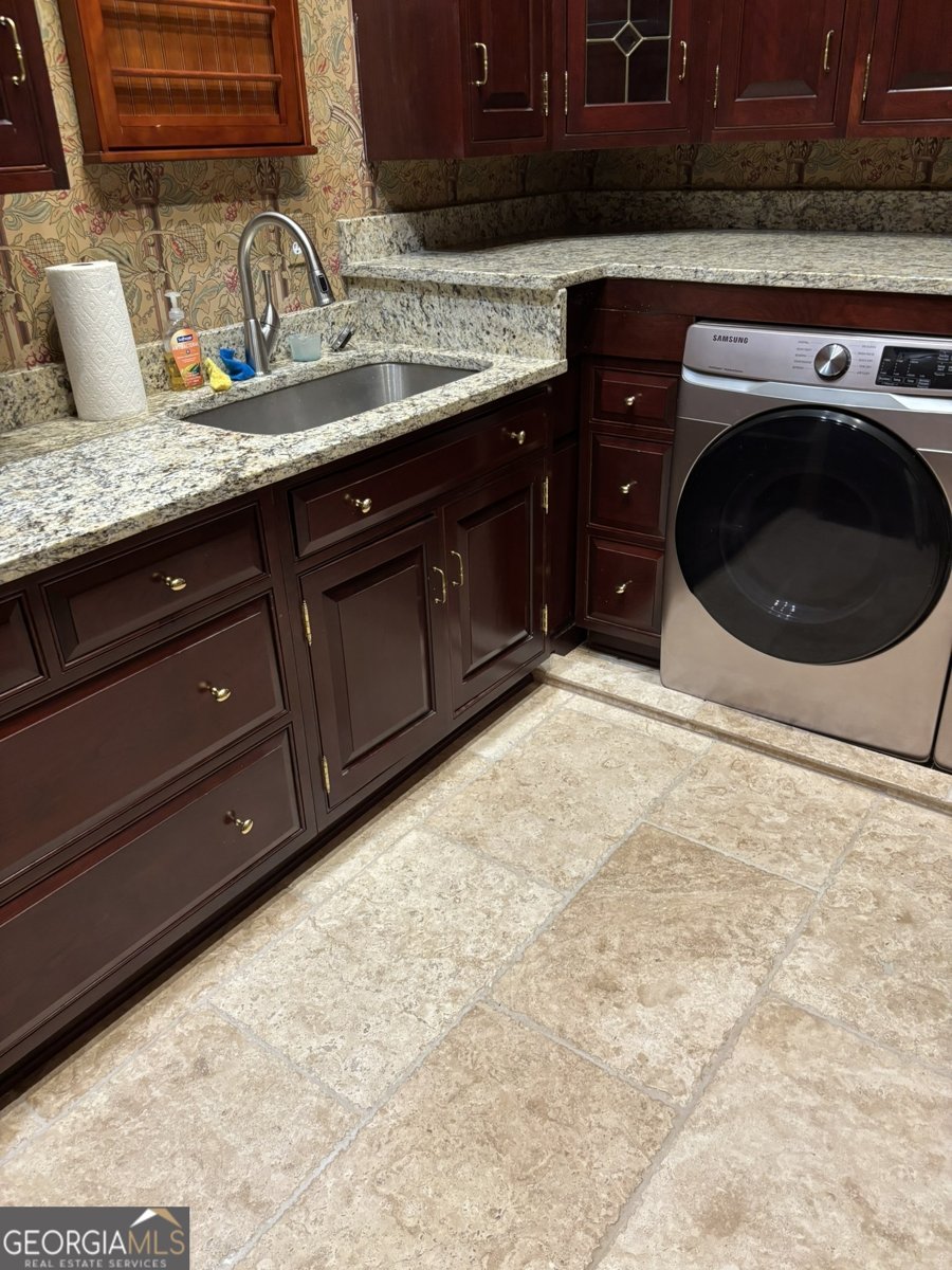 320 3rd Avenue Rome - 23