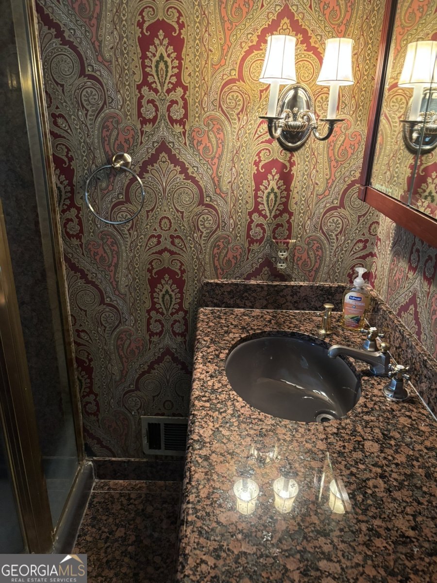 320 3rd Avenue Rome - 37