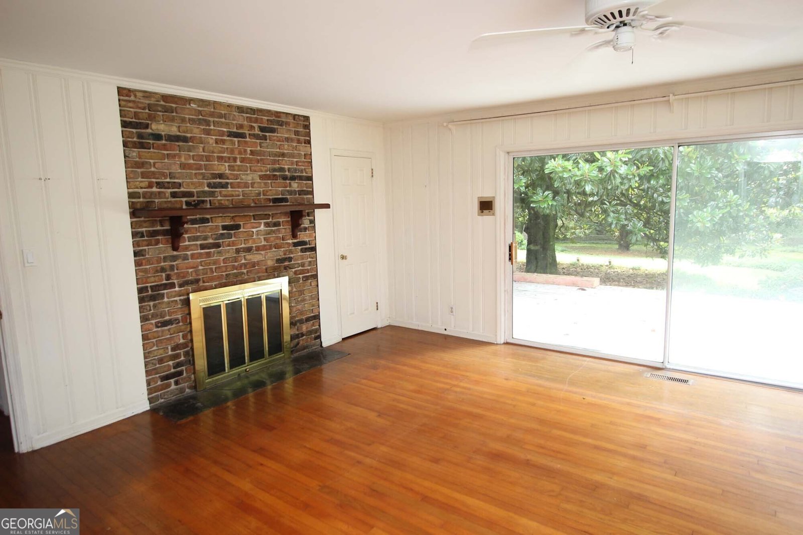 742 Starlight Court Sandy Springs - 14