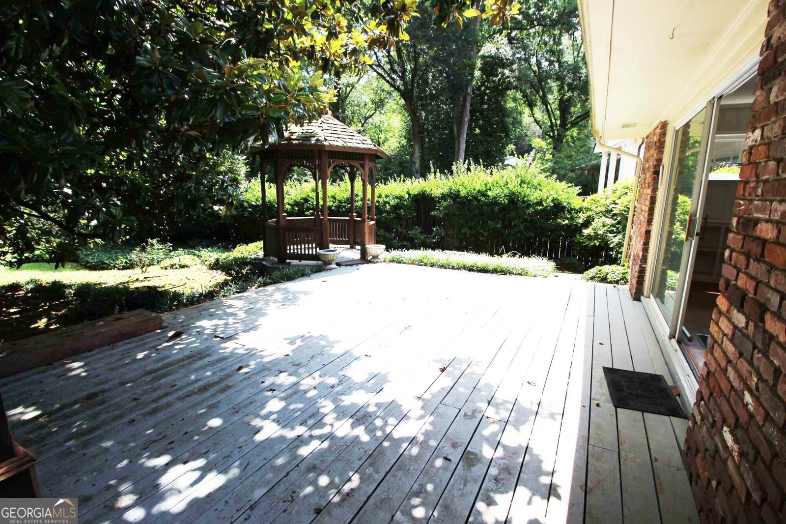 742 Starlight Court Sandy Springs - 31
