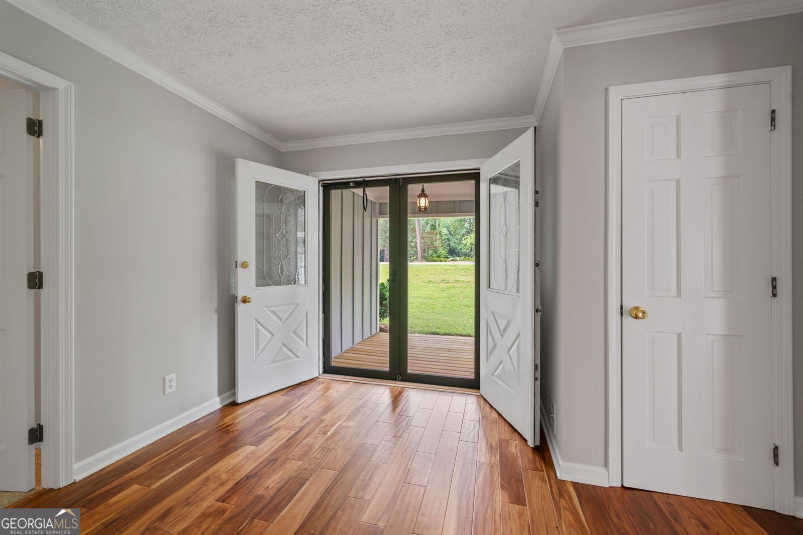 4370 Mabry Lane Roswell - 4