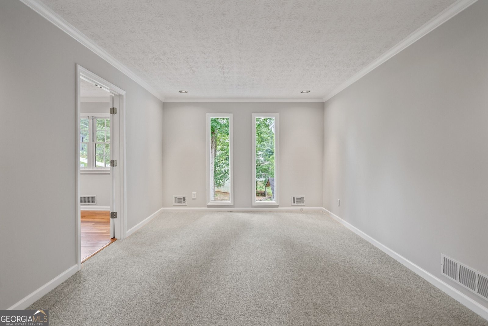 4370 Mabry Lane Roswell - 6