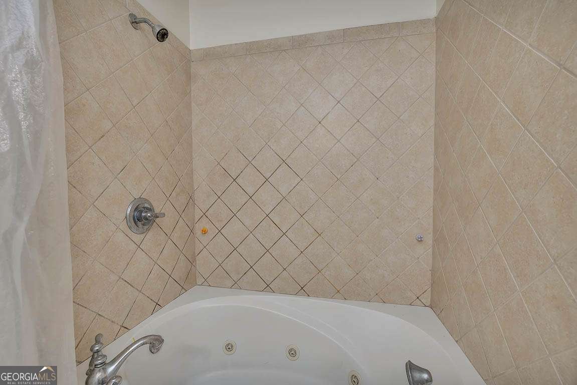 210 Glen Meadows Circle Brunswick - 19