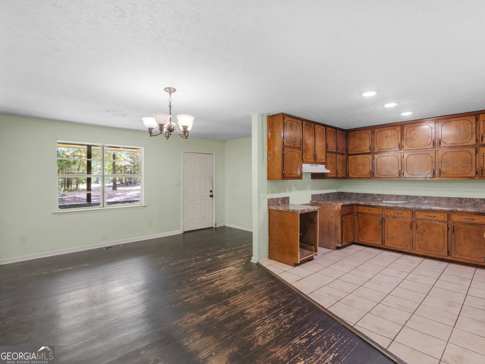 710 Hagans Mountain Road Meansville - 1