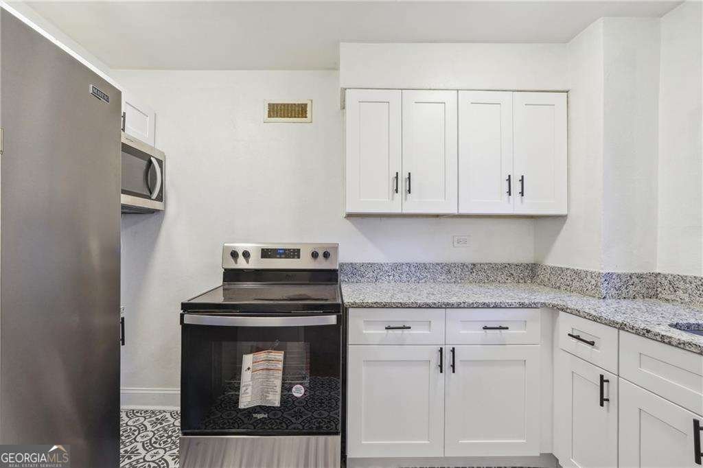 300 Peachtree Street Atlanta - 11