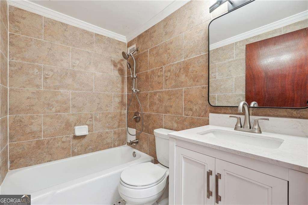 300 Peachtree Street Atlanta - 13