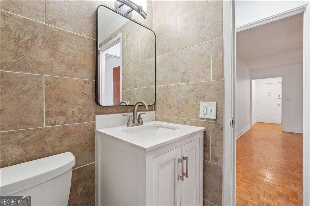 300 Peachtree Street Atlanta - 14