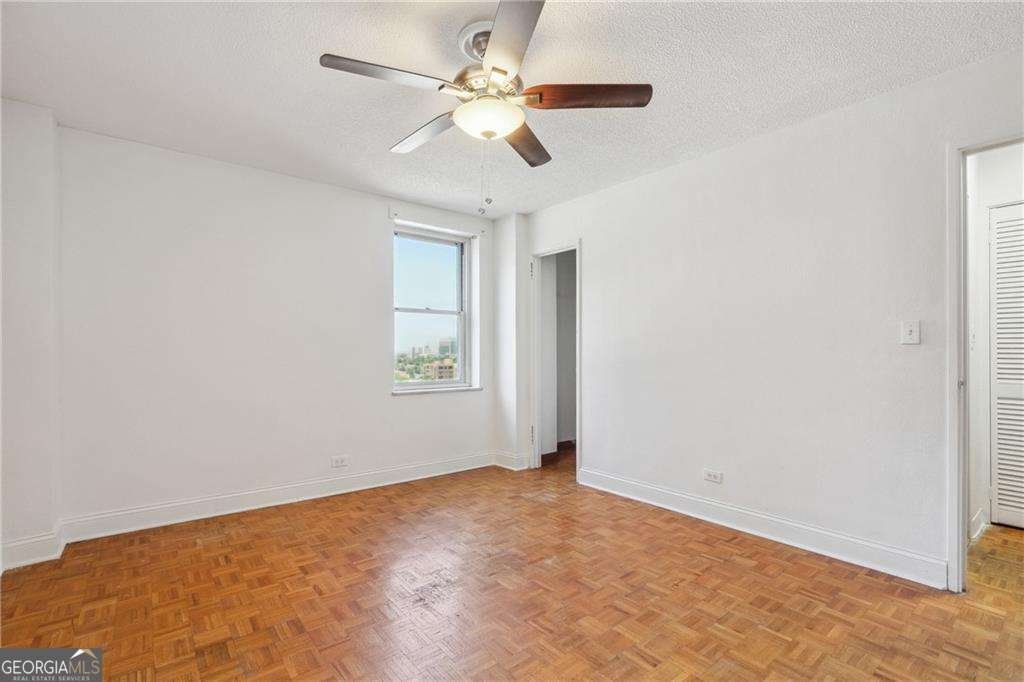300 Peachtree Street Atlanta - 20