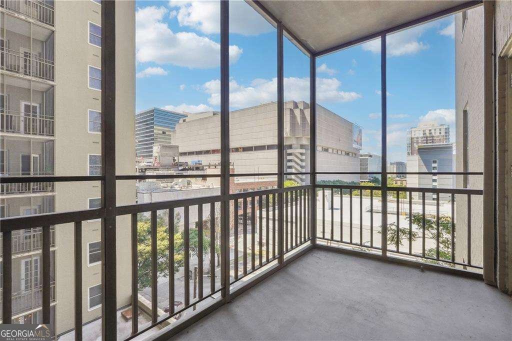 300 Peachtree Street Atlanta - 23