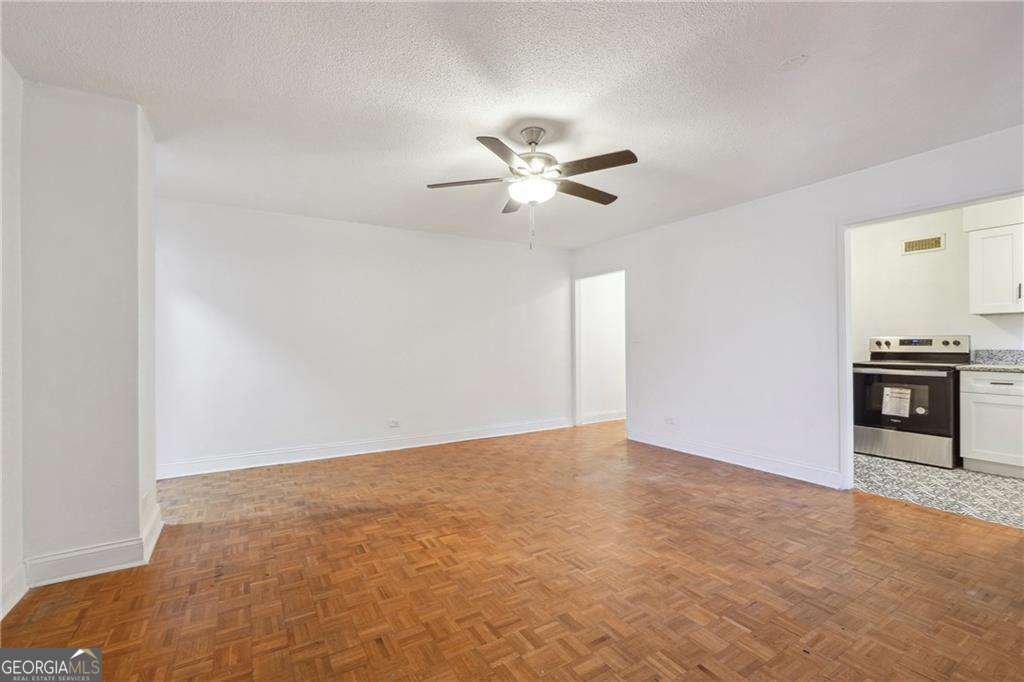 300 Peachtree Street Atlanta - 6
