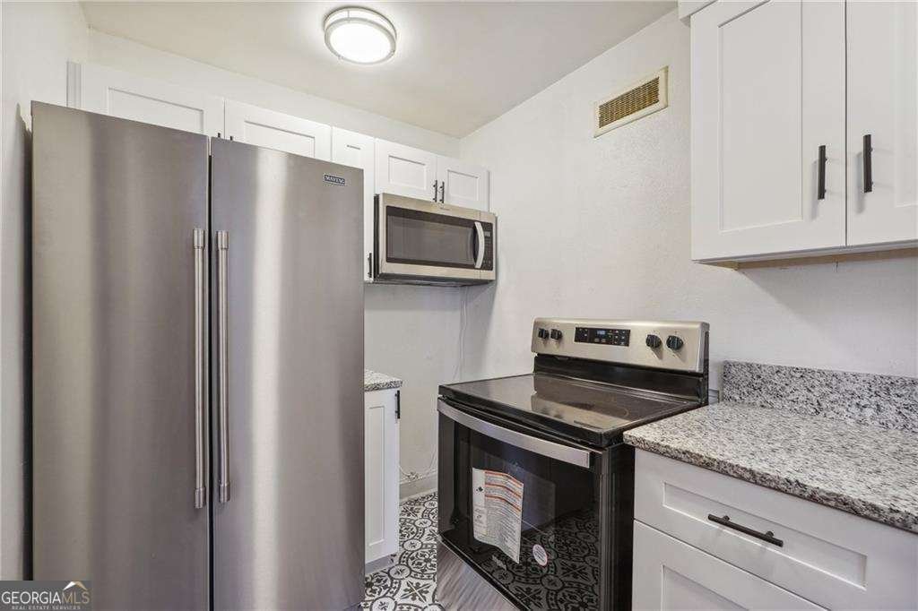 300 Peachtree Street Atlanta - 8