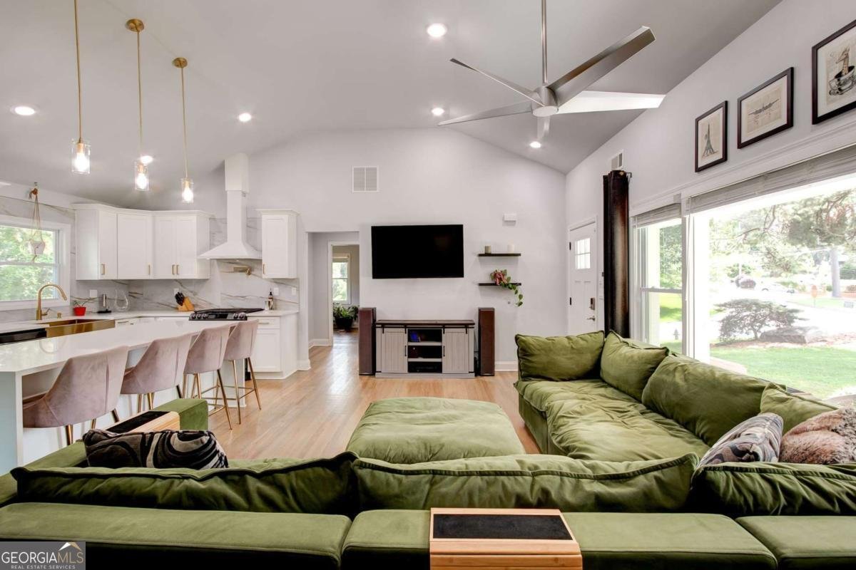 2200 Glendale Drive Atlanta - 3